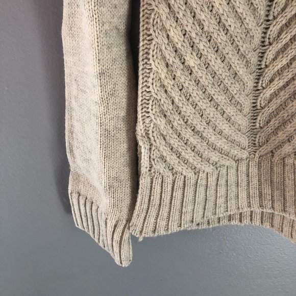 Vince Yak Wool Blend Chevron Knit Turtleneck Sweater XXS - Picture 4 of 12